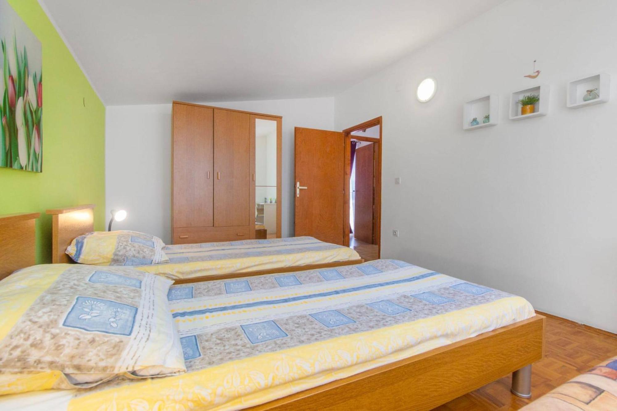 Apartments Alaga Tribunj  Luaran gambar